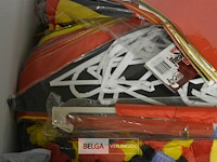 Doos met belgie versiering - afbeelding 2 van  4