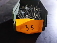 Doos met bouten met verzonken kop - afbeelding 1 van  10