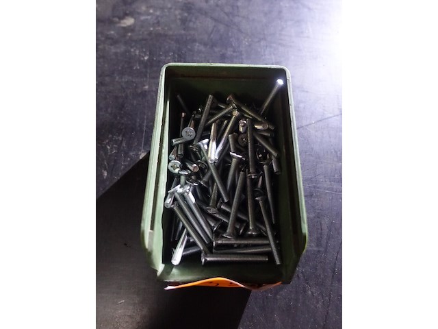 Doos met bouten met verzonken kop - afbeelding 5 van  10