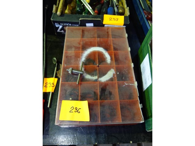 Doos met dichtingen - afbeelding 1 van  1