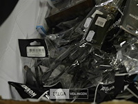 Doos met div leesbrillen - afbeelding 2 van  5