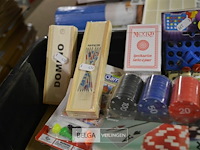 Doos met div mini spellen - afbeelding 3 van  4