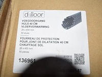 Doos met inhoud doorgang vloerverwarming - afbeelding 2 van  4
