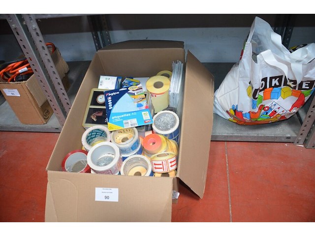 Doos met plakband en etiketten, 8 dweilkoppen - afbeelding 1 van  7