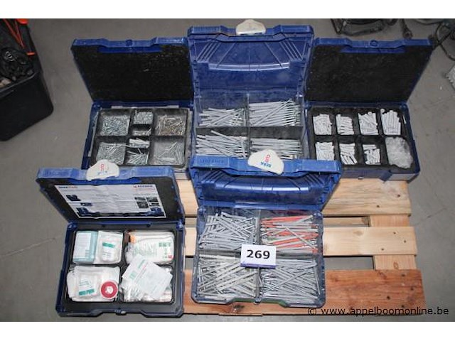 Doos met schroeven - berner - diverse maten doos met pluggen - berner - diverse maten doos met bevestigingsmateriaal - berner - diverse maten doos met pleisters en verband - berner - diverse maten - afbeelding 1 van  4