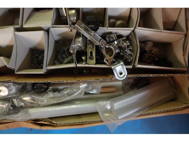 Doos meubelbeslag - afbeelding 3 van  6