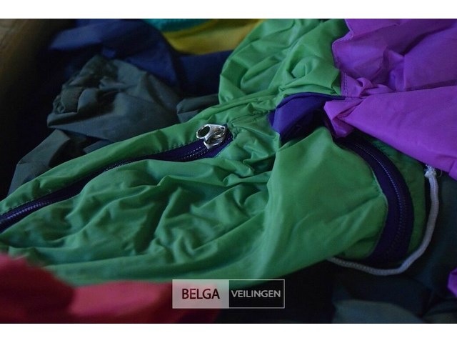 Doos regenjassen kinderen - afbeelding 2 van  3