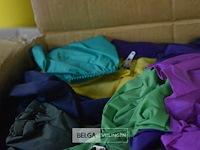 Doos regenjassen kinderen - afbeelding 3 van  3