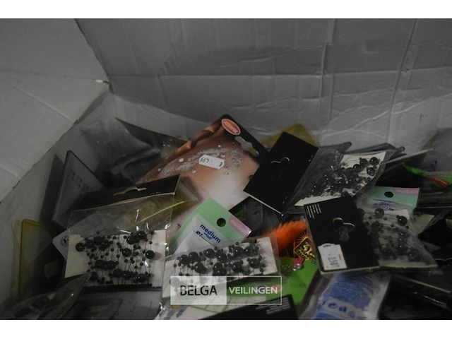 Doos strooigoed carneval - afbeelding 2 van  5