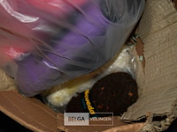 Doos wol div kleuren - afbeelding 3 van  3