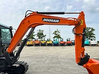 Doosan - 2017 - dx55-9c - midigraafmachine - afbeelding 6 van  40