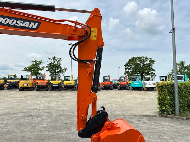 Doosan - 2017 - dx55-9c - midigraafmachine - afbeelding 4 van  40