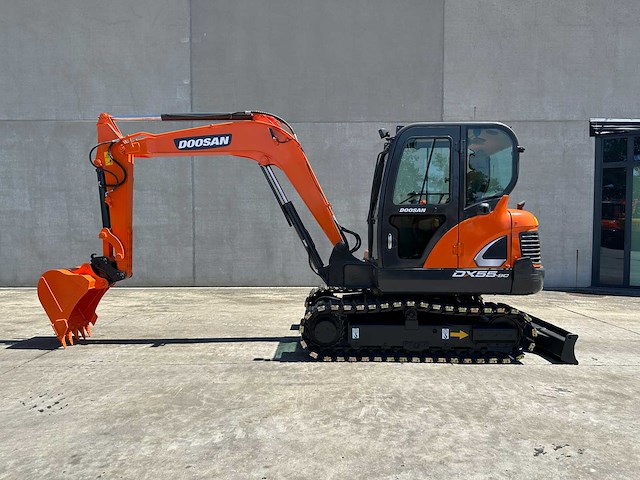 Doosan - 2018 - dx55-9c - midigraafmachine - afbeelding 37 van  39