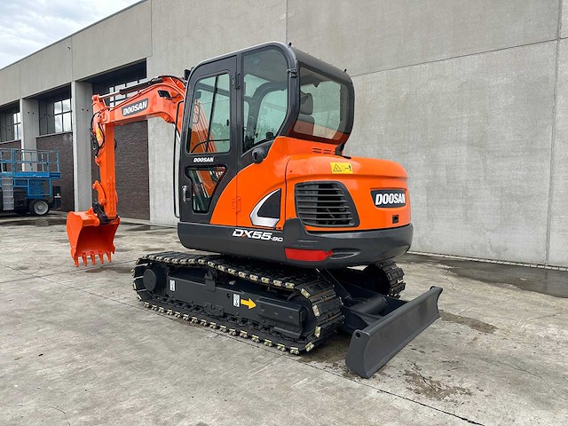 Doosan - 2018 - dx55-9c - midigraafmachine - afbeelding 37 van  40