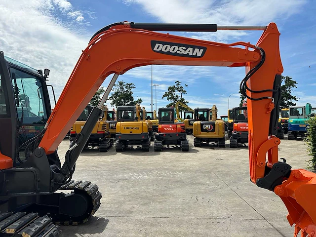Doosan - 2018 - dx55-9c - midigraafmachine - afbeelding 5 van  41