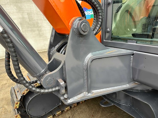Doosan - 2018 - dx55-9c - midigraafmachine - afbeelding 8 van  42