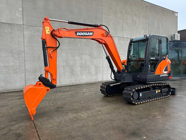 Doosan - 2018 - dx55-9c - midigraafmachine - afbeelding 1 van  42