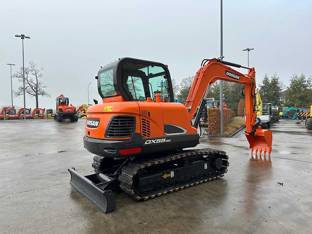 Doosan - 2018 - dx55-9c - midigraafmachine - afbeelding 34 van  42