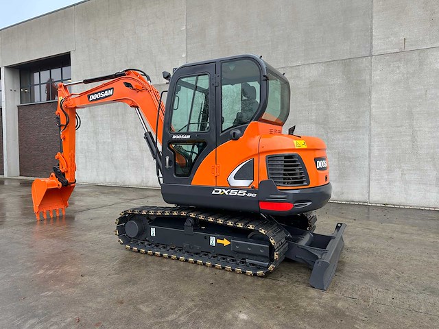 Doosan - 2018 - dx55-9c - midigraafmachine - afbeelding 39 van  42