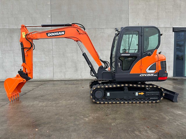 Doosan - 2018 - dx55-9c - midigraafmachine - afbeelding 40 van  42