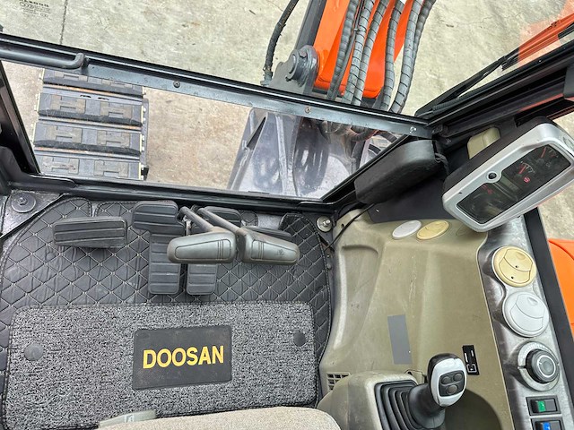 Doosan - 2018 - dx55-9c - midigraafmachine - afbeelding 20 van  25