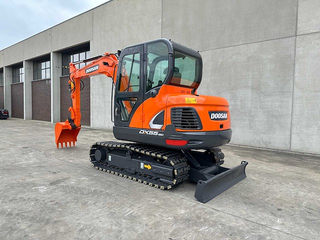 Doosan - 2018 - dx55-9c - midigraafmachine - afbeelding 3 van  25