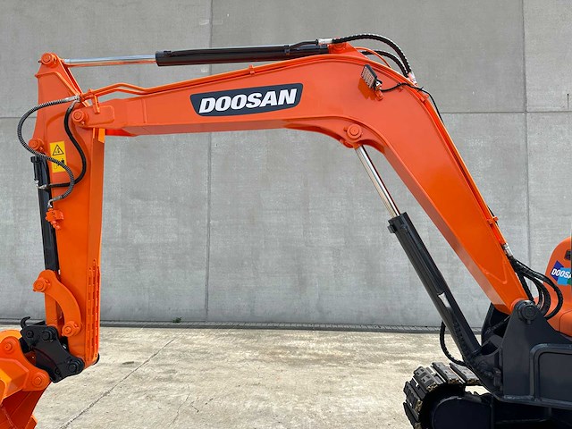 Doosan - 2018 - dx55-9c - midigraafmachine - afbeelding 4 van  37