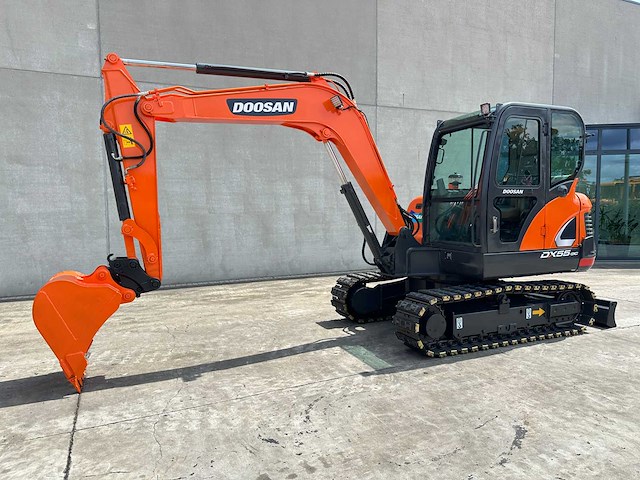 Doosan - 2018 - dx55-9c - midigraafmachine - afbeelding 1 van  37