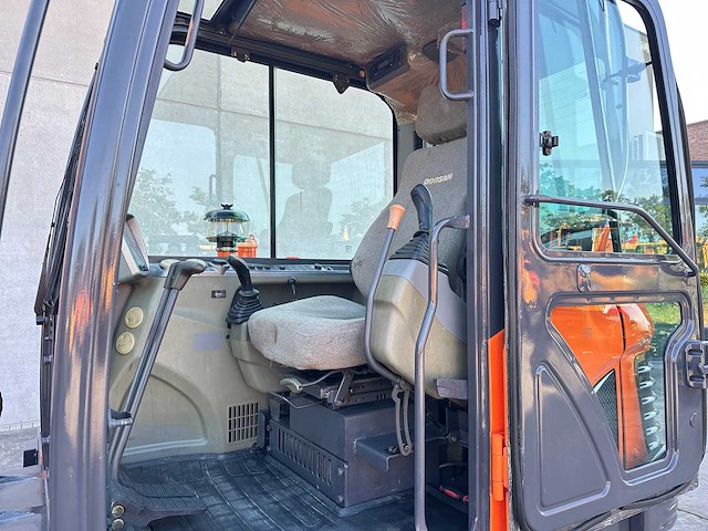 Doosan - 2018 - dx55-9c - midigraafmachine - afbeelding 32 van  40