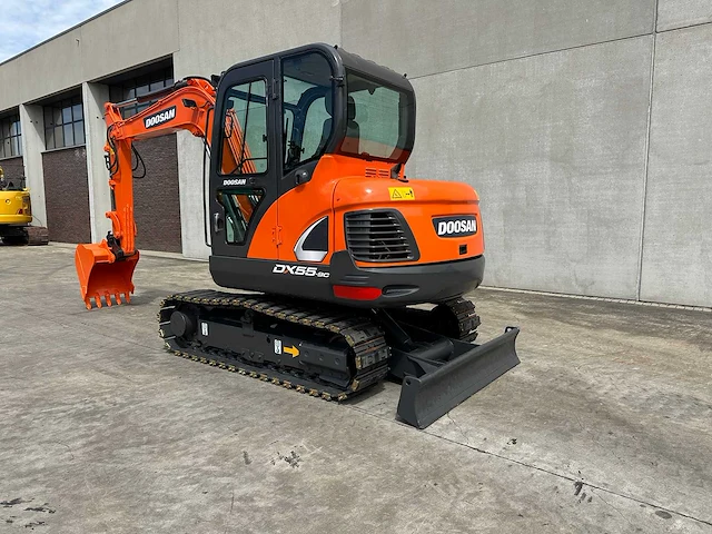 Doosan - 2018 - dx55-9c - midigraafmachine - afbeelding 30 van  41