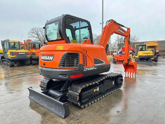 Doosan - 2018 - dx60-9c - midigraafmachine - afbeelding 34 van  41