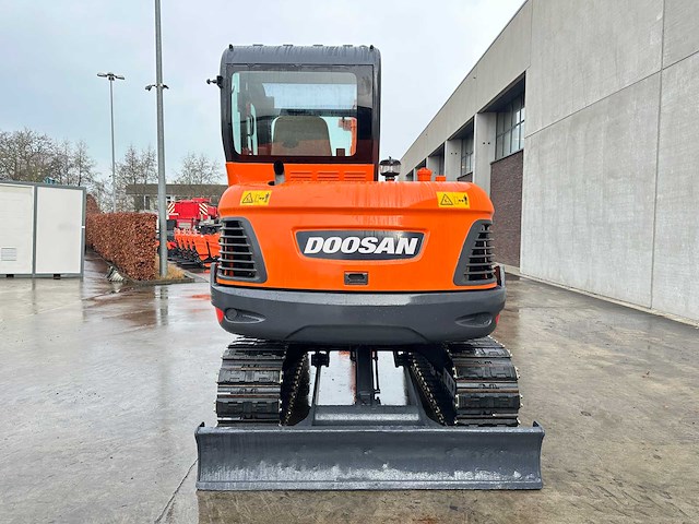 Doosan - 2018 - dx60-9c - midigraafmachine - afbeelding 37 van  41