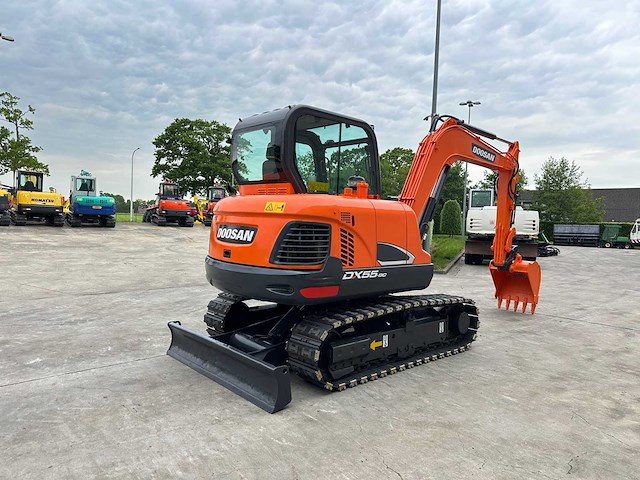 Doosan - 2019 - dx55-9c - midigraafmachine - afbeelding 4 van  40
