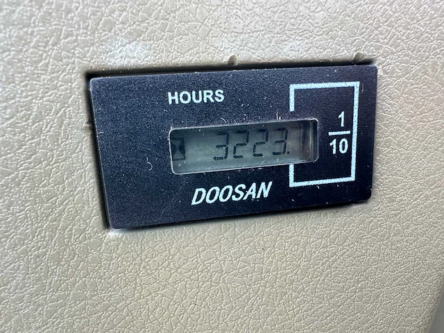 Doosan - 2019 - dx55-9c - midigraafmachine - afbeelding 24 van  41