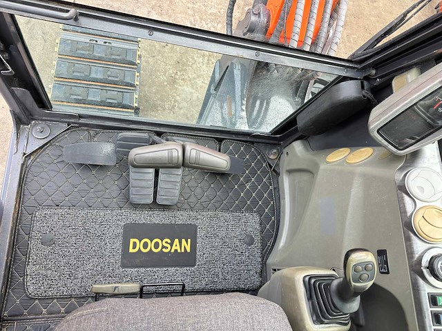 Doosan - 2019 - dx55-9cn - midigraafmachine - afbeelding 30 van  41
