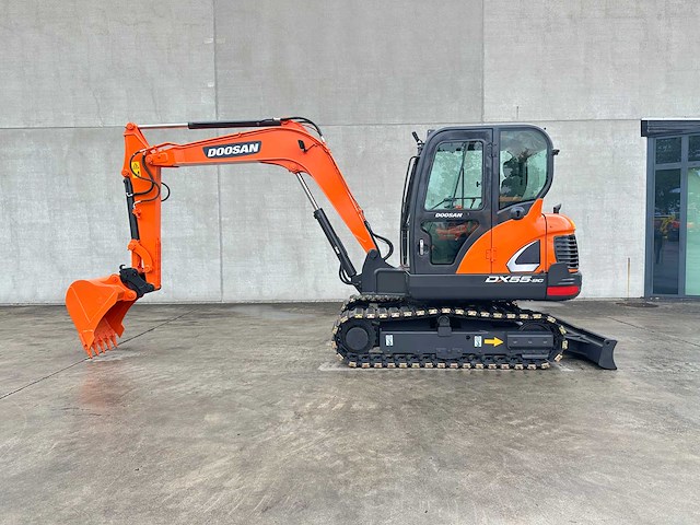 Doosan - 2019 - dx55-9cn - midigraafmachine - afbeelding 39 van  41