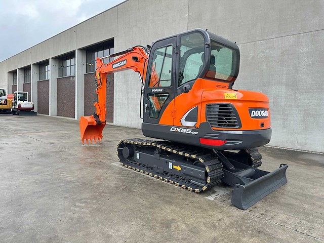 Doosan - 2019 - dx55-9cn - midigraafmachine - afbeelding 38 van  41