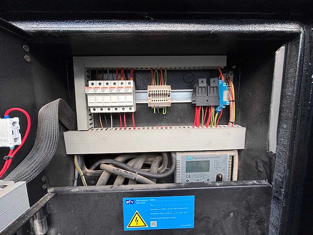 Doosan - 2020 - dh16-1316-17040 - noodstroomaggregaat - afbeelding 6 van  24