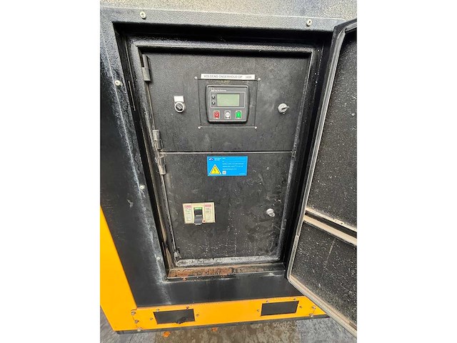 Doosan - 2020 - dh16-1316-17040 - noodstroomaggregaat - afbeelding 3 van  24