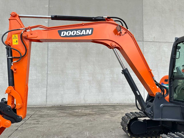 Doosan - 2020 - dx55-9cn - midigraafmachine - afbeelding 5 van  42