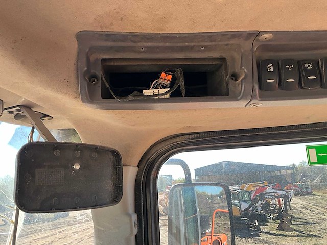 Doosan - dl300-3 - shovel - 2013 - afbeelding 14 van  24