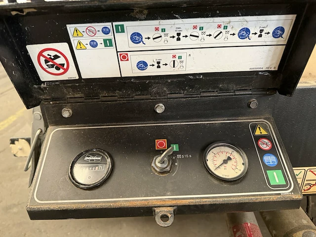 Doosan compressor - afbeelding 4 van  15