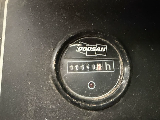 Doosan compressor - afbeelding 5 van  15