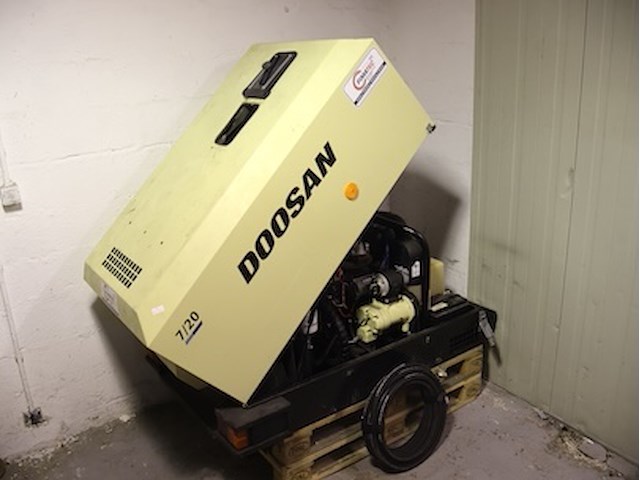 Doosan compressor - afbeelding 2 van  9