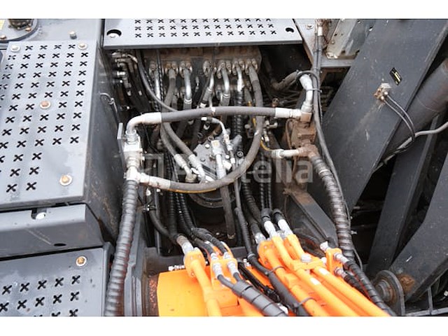 Doosan dx210w-5 wielgraafmachine - afbeelding 16 van  58