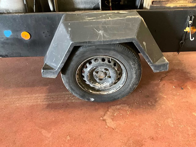 Doosan luchtcompressor - afbeelding 3 van  26