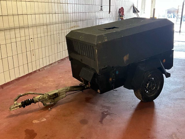 Doosan luchtcompressor - afbeelding 15 van  26