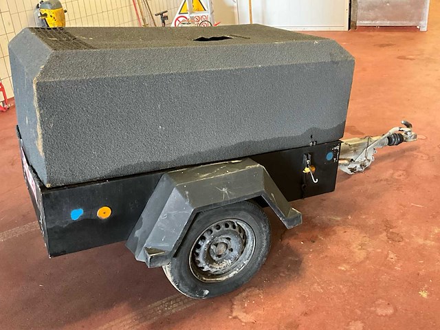 Doosan luchtcompressor - afbeelding 23 van  26