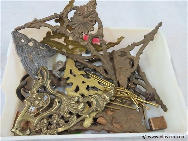 Doosje beslag - afbeelding 2 van  3