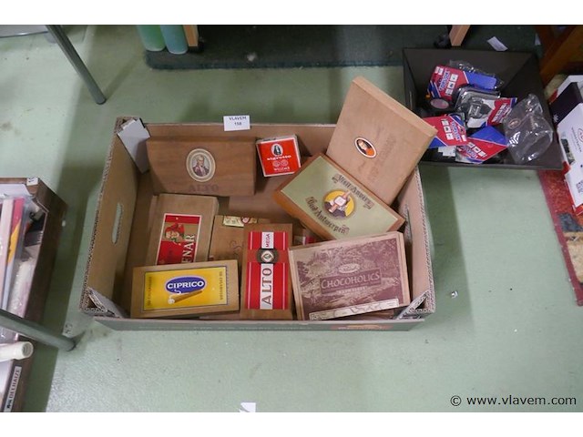 Doosjes in hout - afbeelding 1 van  1